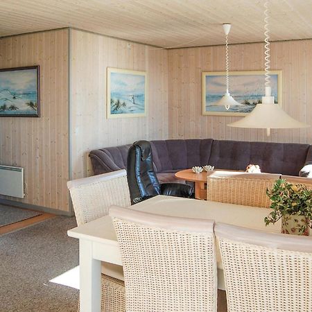2 Bedroom Gorgeous Home In Hvide Sande Havrvig المظهر الخارجي الصورة