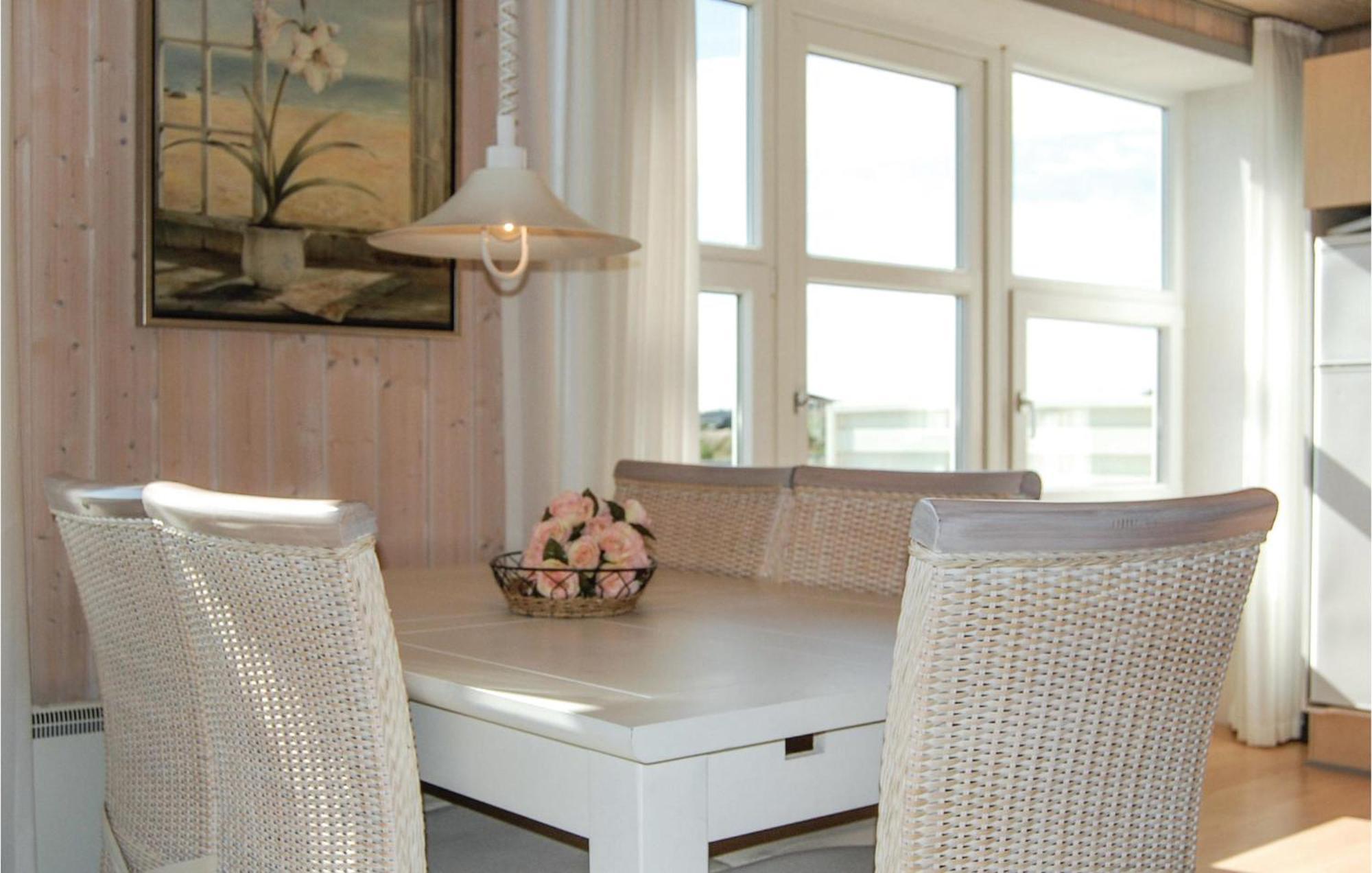 2 Bedroom Gorgeous Home In Hvide Sande Havrvig المظهر الخارجي الصورة