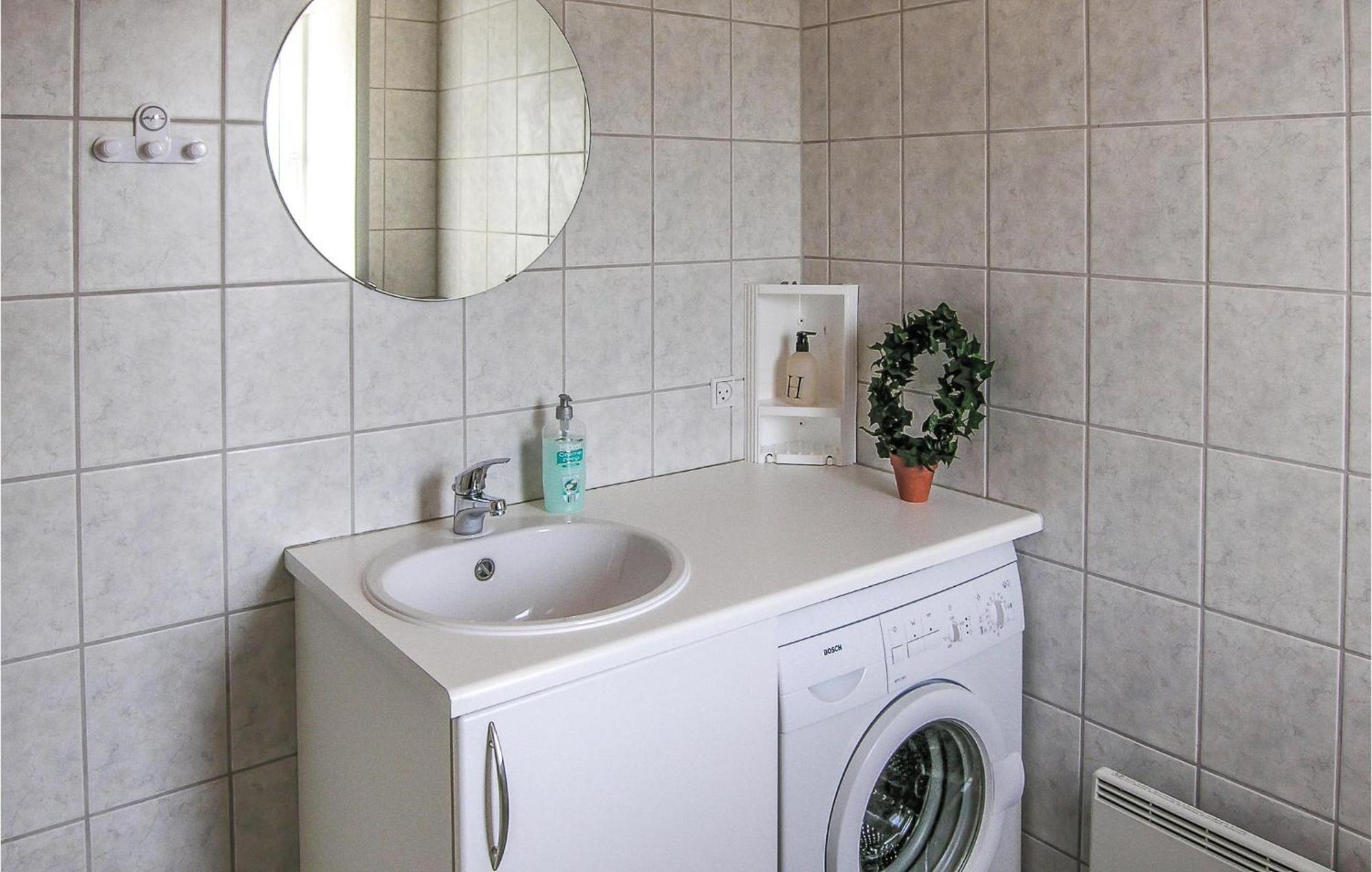 2 Bedroom Gorgeous Home In Hvide Sande Havrvig المظهر الخارجي الصورة